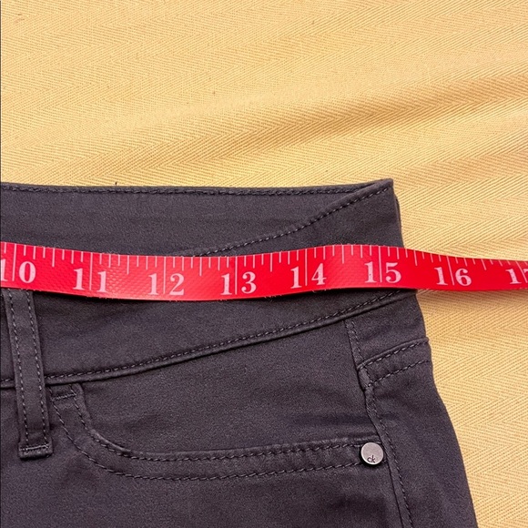 Calvin Klein Women's Dark Gray Straight Leg Jeans size 6 - Picture 9 of 9